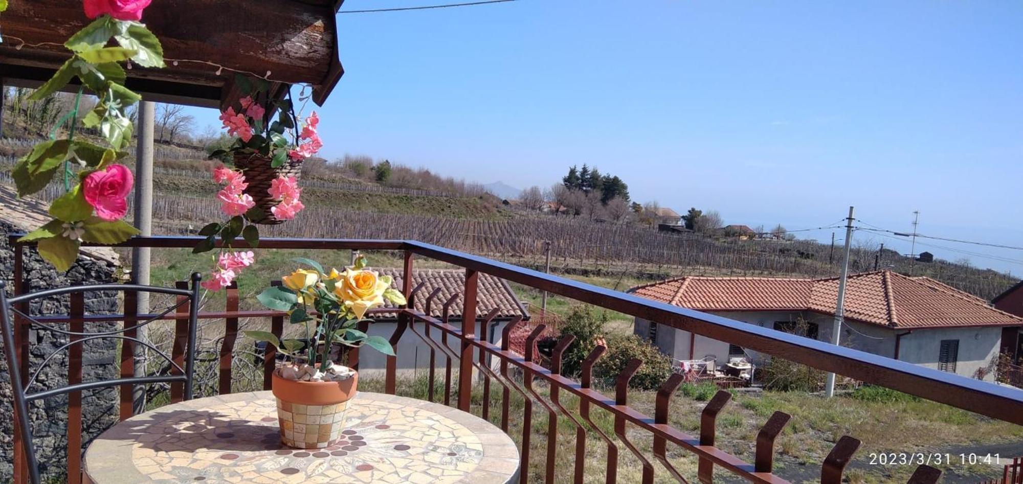 Petite Maison Dell'Etna Мило Экстерьер фото